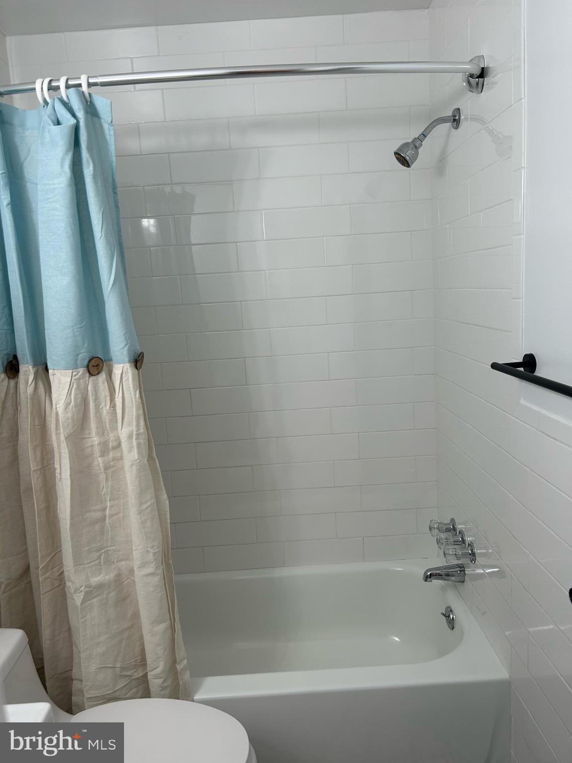 1900 Lyttonsville Road, Unit 813 Silver Spring, MD 20910 - Photo 13 of 33