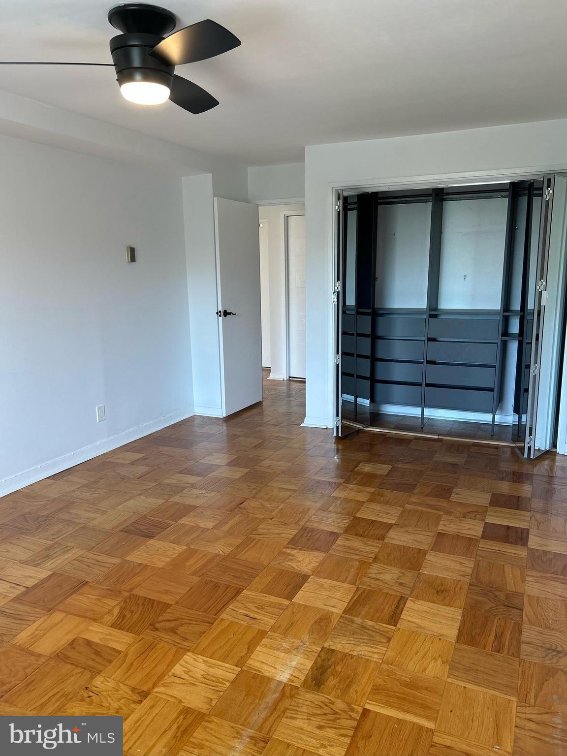 1900 Lyttonsville Road, Unit 813 Silver Spring, MD 20910 - Photo 17 of 33