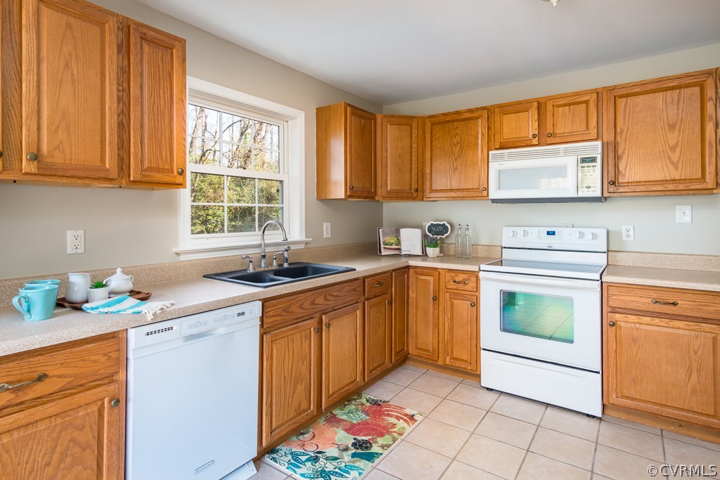 3615 Jefferson Landing Road Powhatan, VA 23139 - Photo 5 of 26 Gallery Image 5