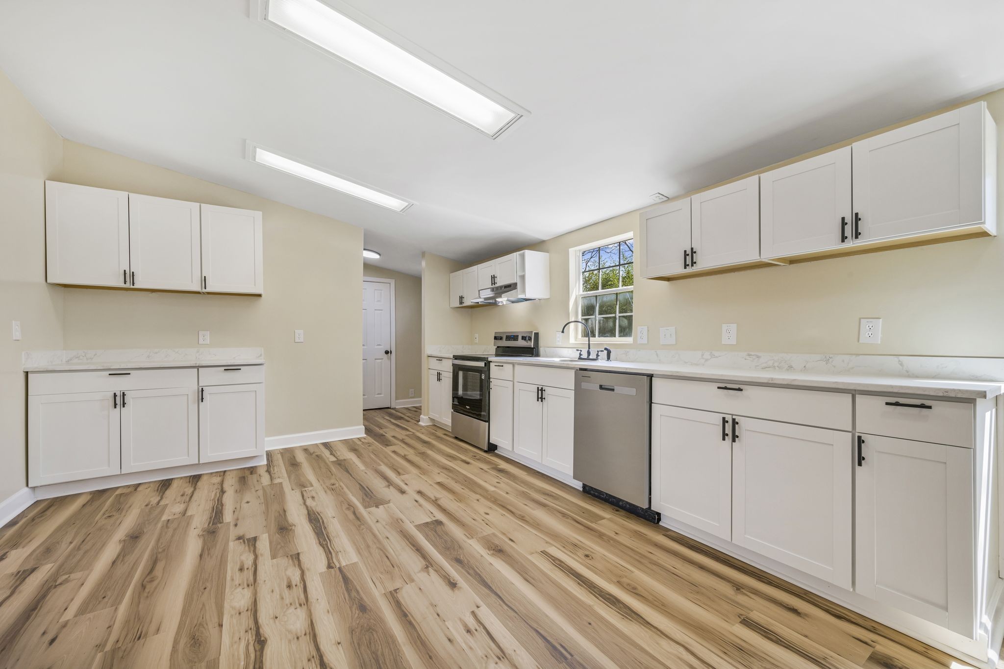 559 Fire Tower Road Dickson, TN 37055 - Photo 13 of 46