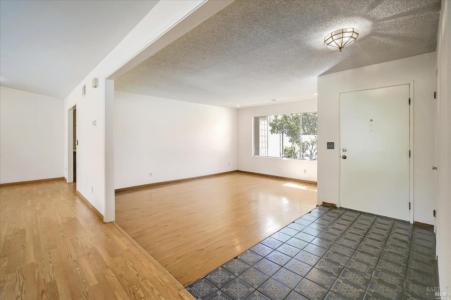 4876 Fairway Drive Rohnert Park, CA 94928 - Photo 4 of 6