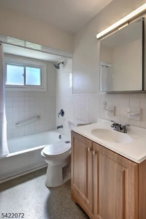 $3,600 | 350 Burnt Mill Road, Somerville, NJ 08876