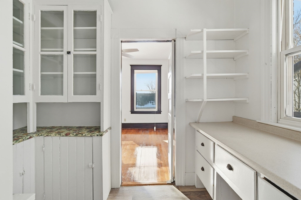 44 Bardwell Street, Unit 3L South Hadley, MA 01075 - Photo 8 of 12