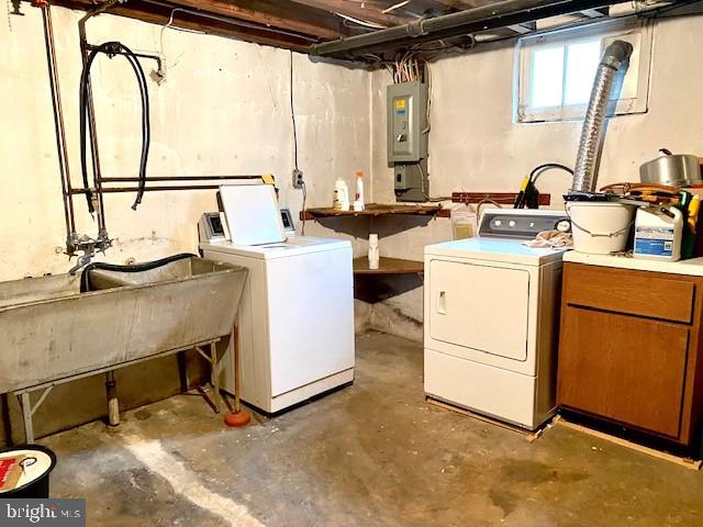518 Elsie Street Reading, PA 19607 - Photo 22 of 24 basement washer & dryer