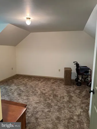 $2,700 | 682 Georgetown Road, Ronks, PA 17572