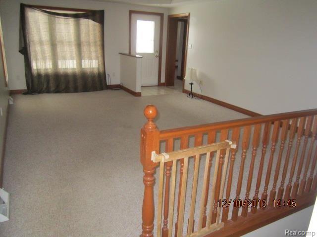 4352 Newark Road Attica, MI 48412 - Photo 3 of 14 4352_Newark_living_room_(1).jpg