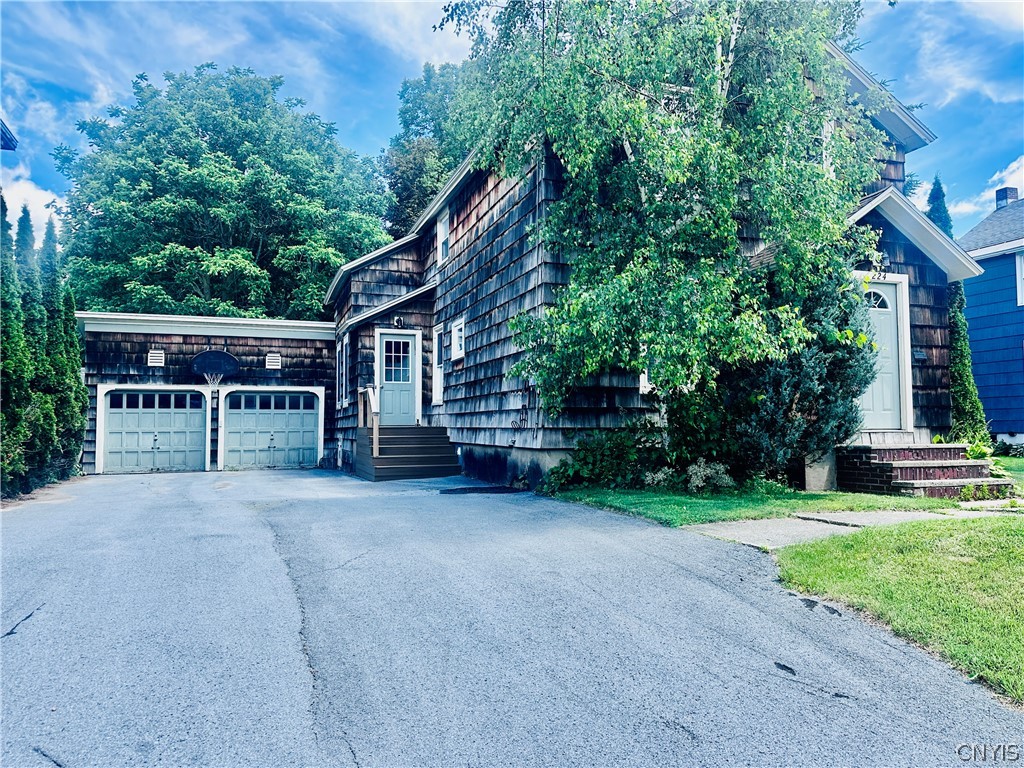 224 North Clinton Street Carthage, NY 13619 - Photo 1 of 38
