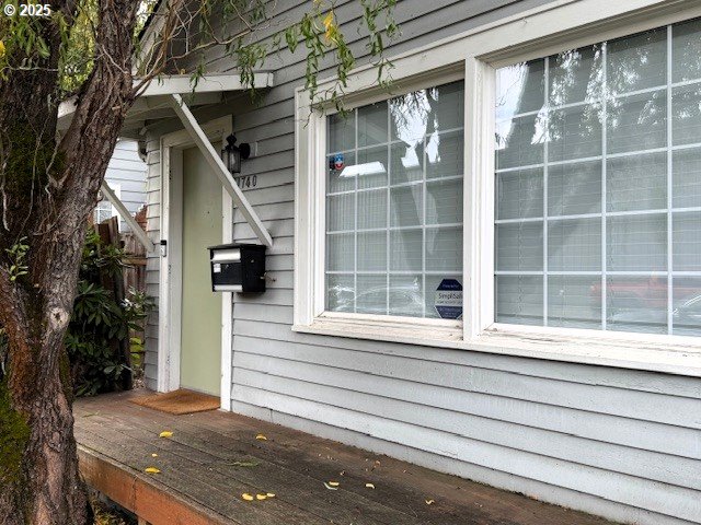 1740 West Broadway Eugene, OR 97402 - Photo 9 of 23