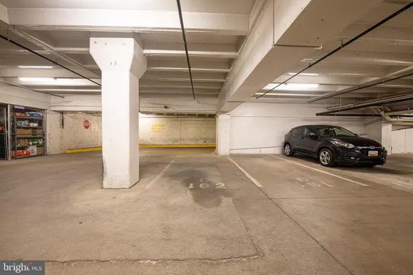 $295,000 | 24 Courthouse Square, Unit 212, Rockville, MD 20850