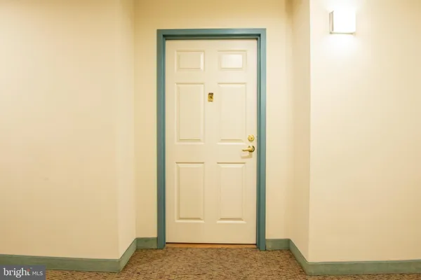 $295,000 | 24 Courthouse Square, Unit 212, Rockville, MD 20850