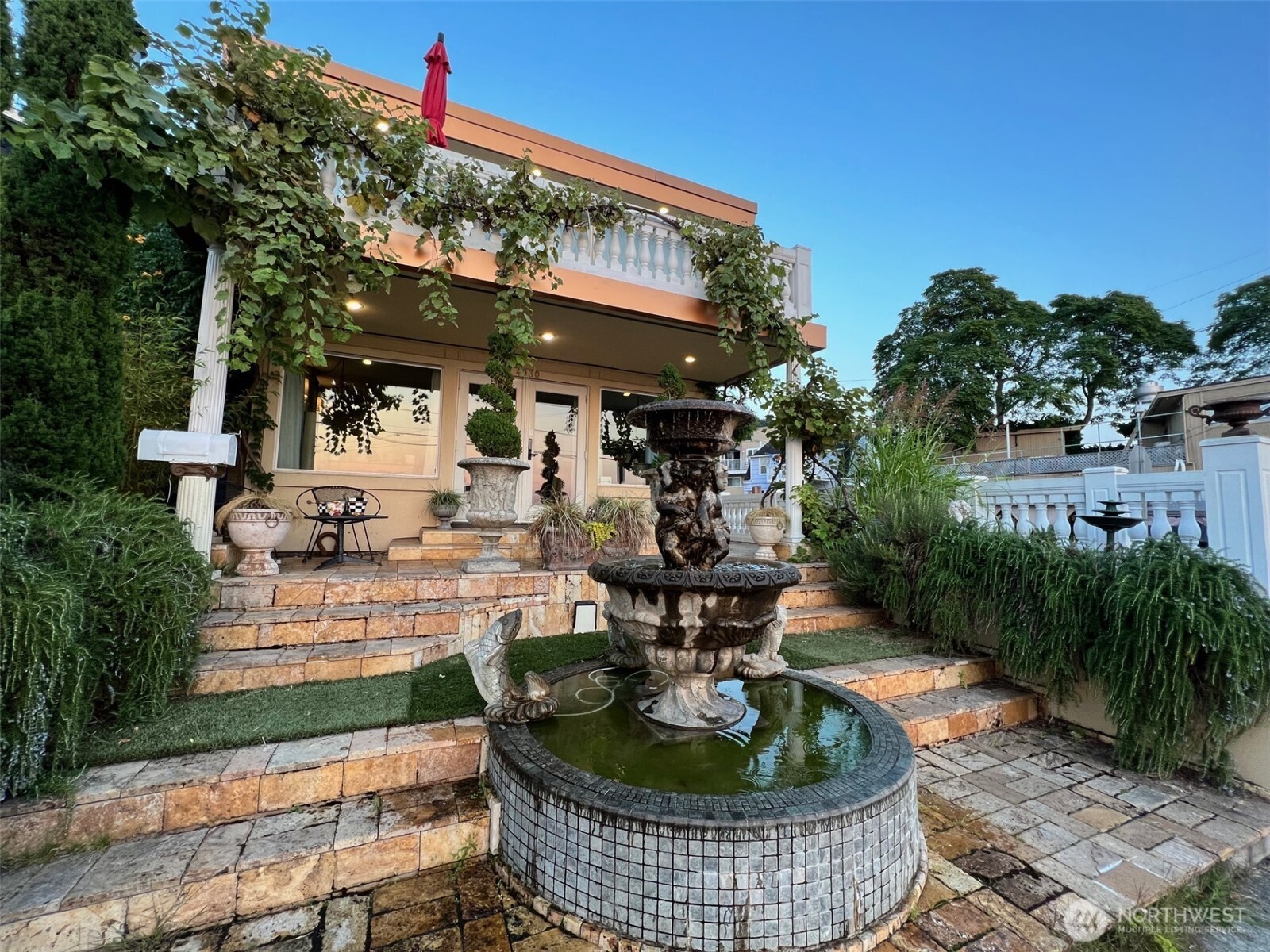 4030 Beach Drive Southwest Seattle, WA 98116 - Photo 11 of 33