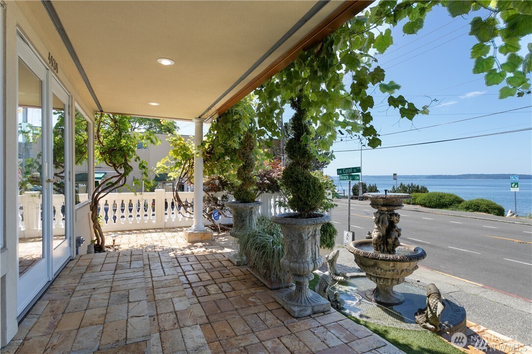 4030 Beach Drive Southwest Seattle, WA 98116 - Photo 12 of 33