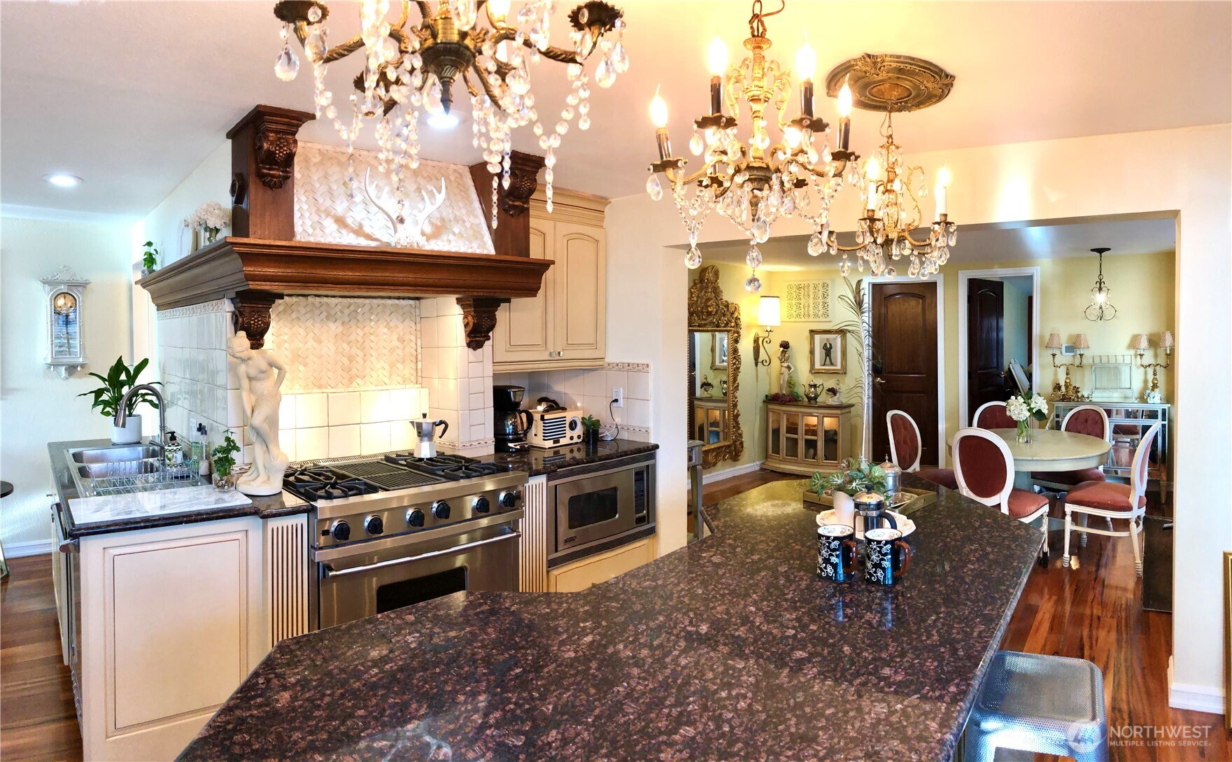 4030 Beach Drive Southwest Seattle, WA 98116 - Photo 14 of 33