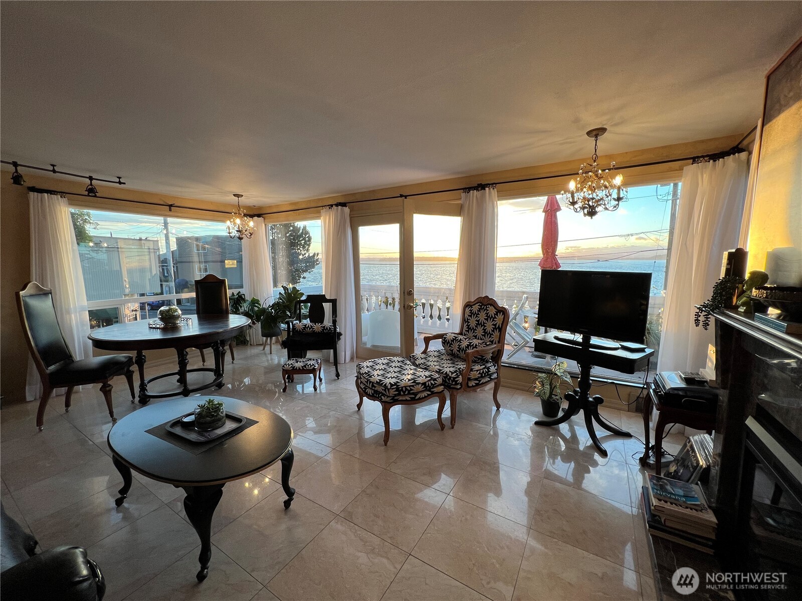 4030 Beach Drive Southwest Seattle, WA 98116 - Photo 9 of 33