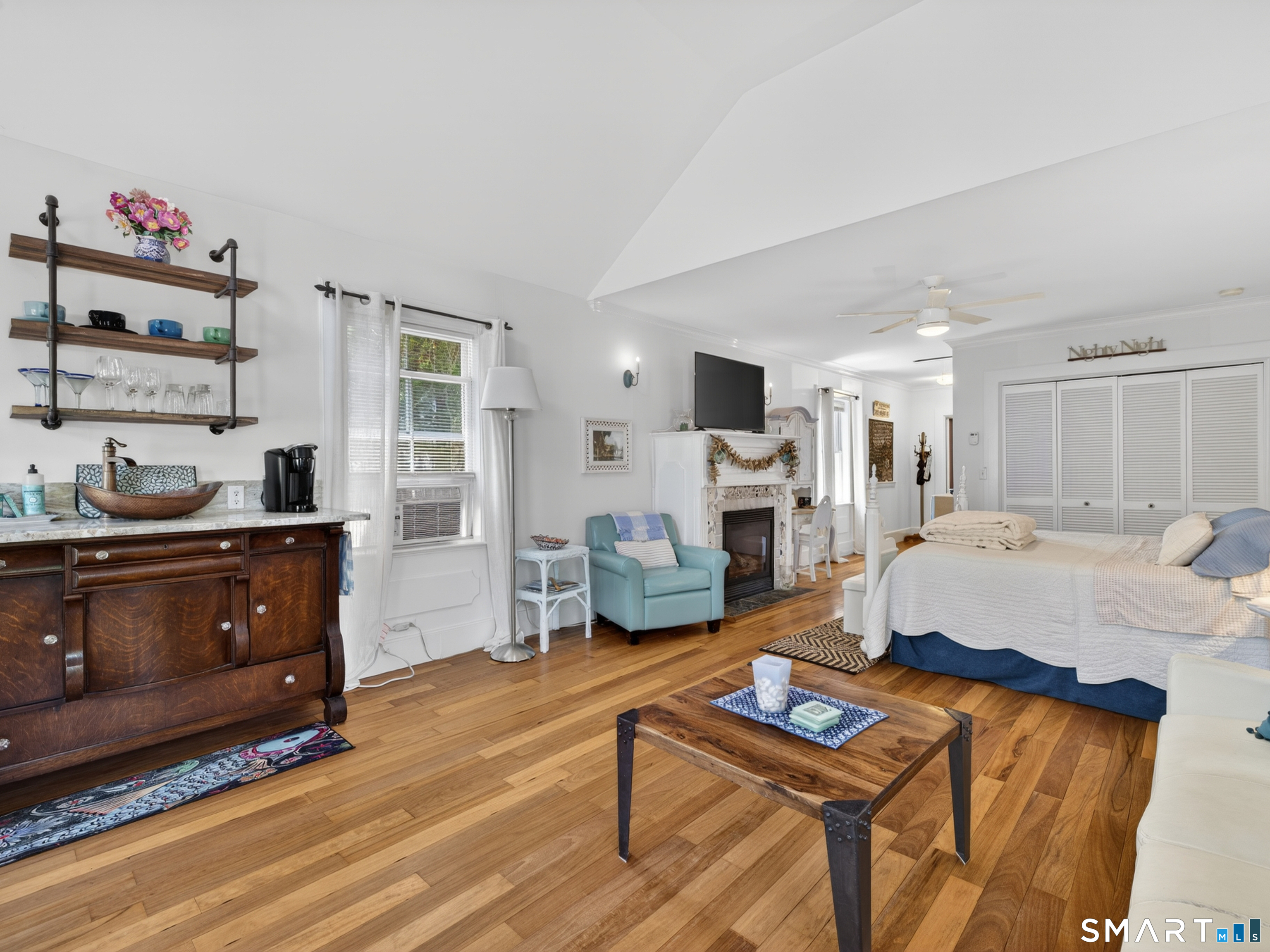 26 Pearl Street Groton, CT 06355 - Photo 21 of 40