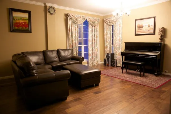 $2,800 | 11580 Cedarcliffe Drive, Austin, TX 78750