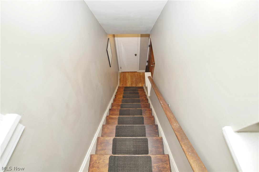 1165 Elmwood Road Cleveland, OH 44124 - Photo 15 of 32 Gallery Image 15
