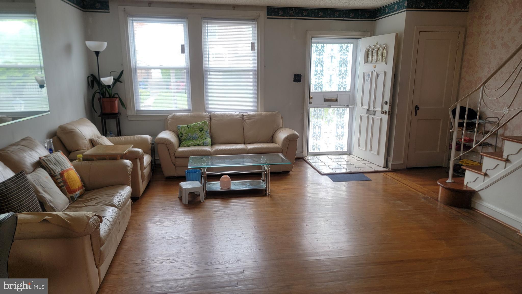 6024 Reach Street Philadelphia, PA 19111 - Photo 3 of 18 a living room with furniture and a window