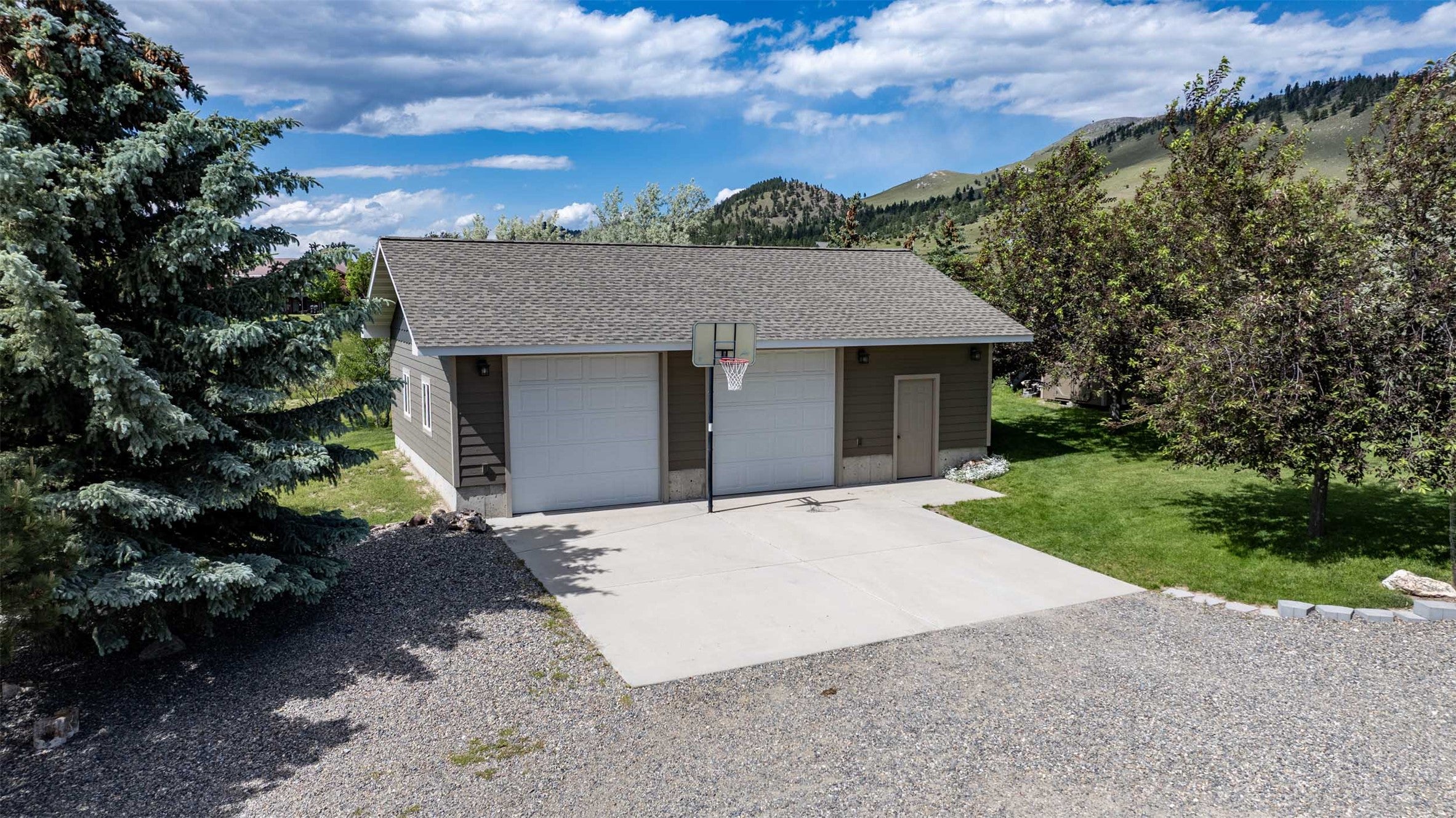 84 Lazy H M Road East Helena, MT 59635 - Photo 3 of 68 Gallery Image 3