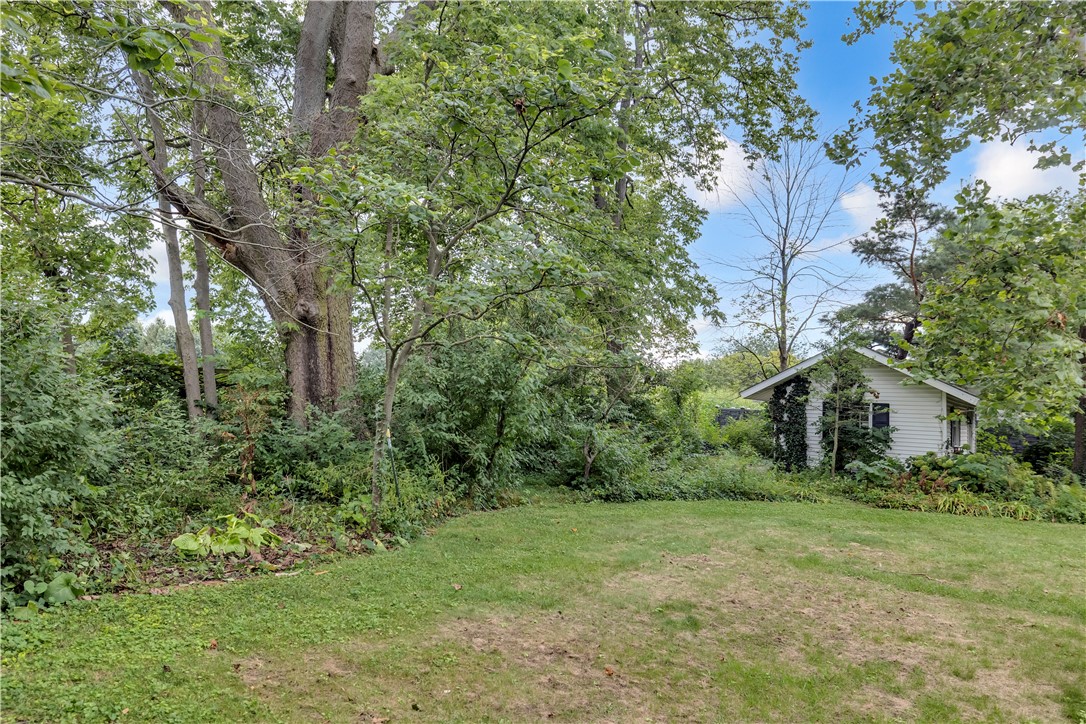 1833 Burning Tree Drive Decatur, IL 62521 - Photo 33 of 38