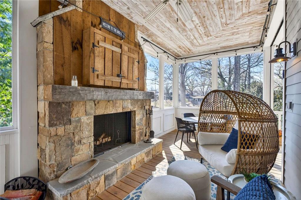 52 Woodstock Road Roswell, GA 30075 - Photo 12 of 76