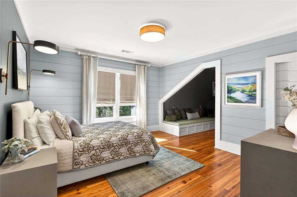 52 Woodstock Road Roswell, GA 30075 - Photo 37 of 76