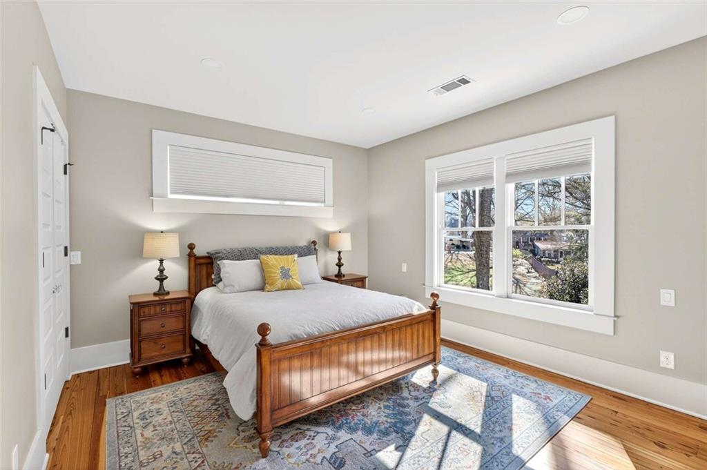 52 Woodstock Road Roswell, GA 30075 - Photo 41 of 76