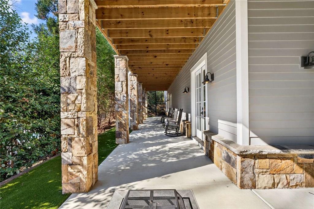 52 Woodstock Road Roswell, GA 30075 - Photo 58 of 76