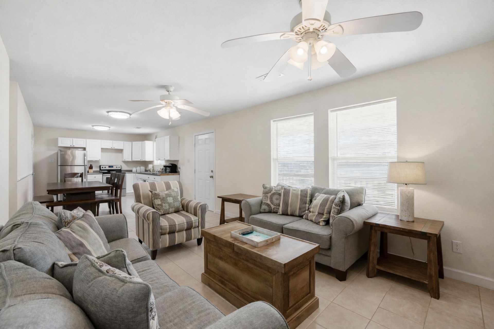 16522 John Silver Road Galveston, TX 77554 - Photo 3 of 26