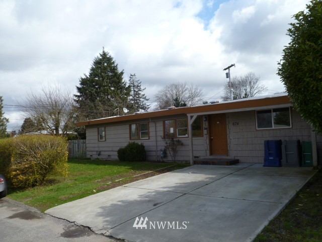 674 Dayton Avenue Northeast Renton, WA 98056 - Photo 1 of 1