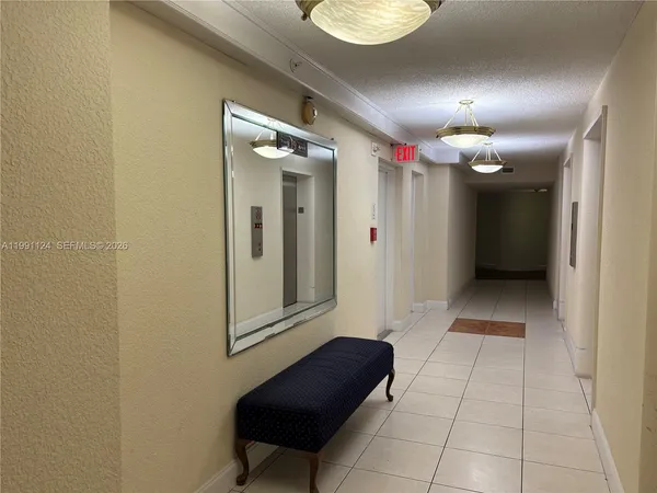 $1,950 | 2750 Northeast 183rd Street, Unit 1912, Aventura, FL 33160