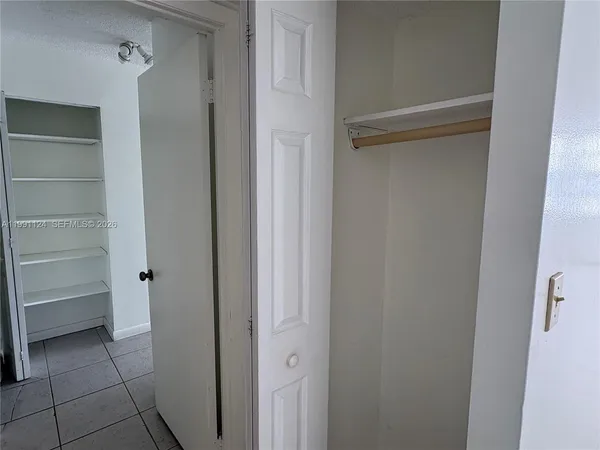 $1,950 | 2750 Northeast 183rd Street, Unit 1912, Aventura, FL 33160