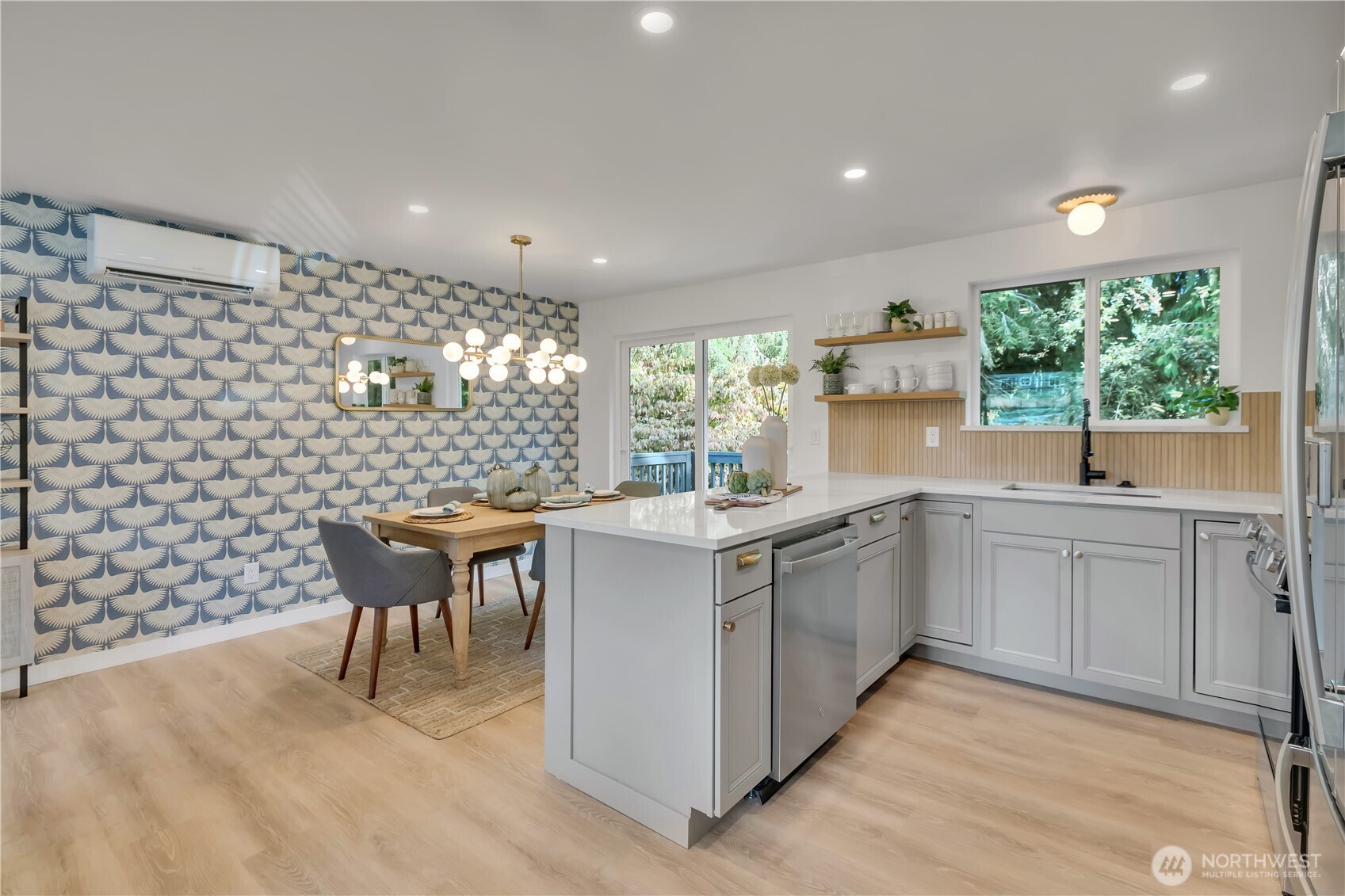 2310 Aberdeen Avenue Northeast Renton, WA 98056 - Photo 15 of 37