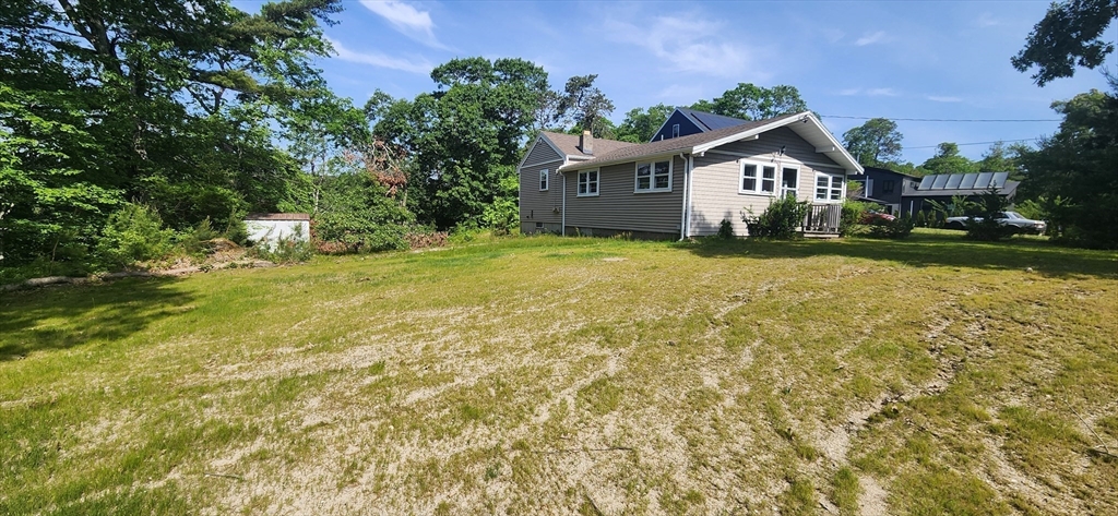 272 Glen Charlie Road Wareham, MA 02538 - Photo 2 of 40