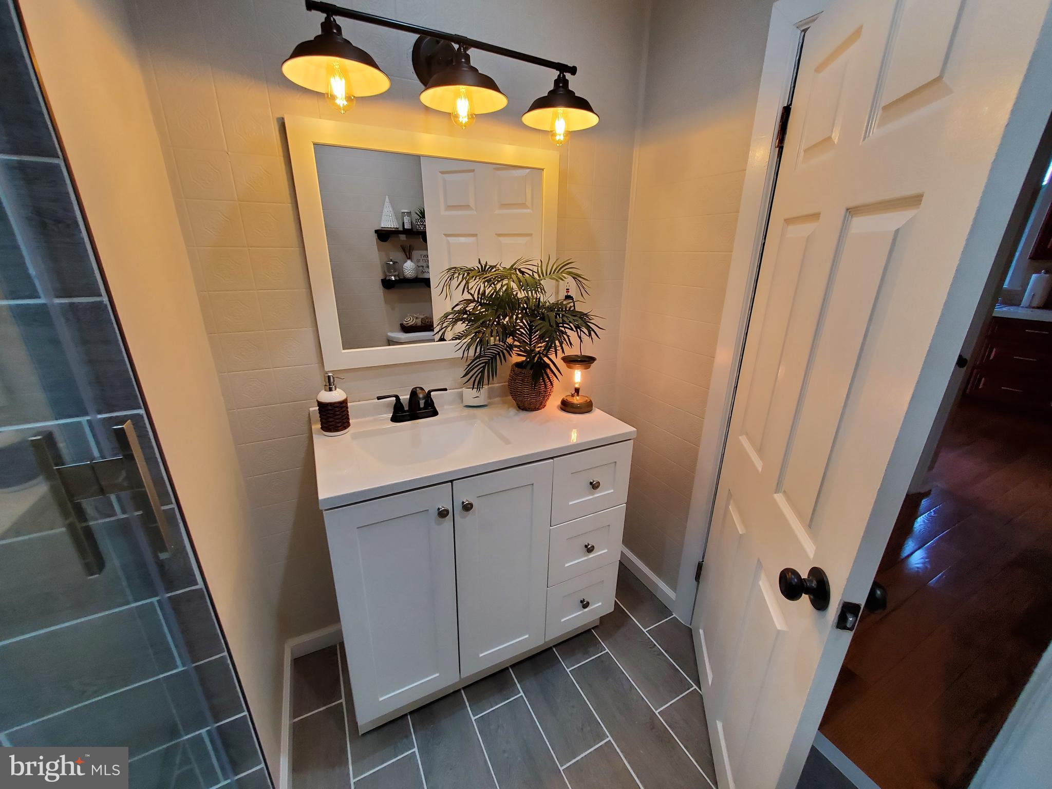 1217 State Rd. Croydon, PA 19021 - Photo 18 of 36 Gallery Image 18