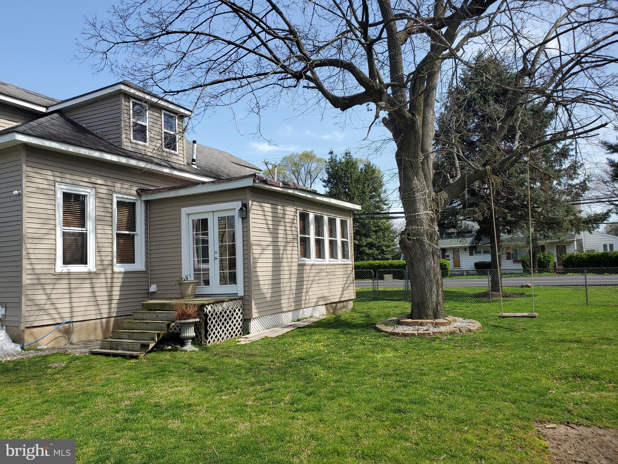1217 State Rd. Croydon, PA 19021 - Photo 6 of 36 Gallery Image 6