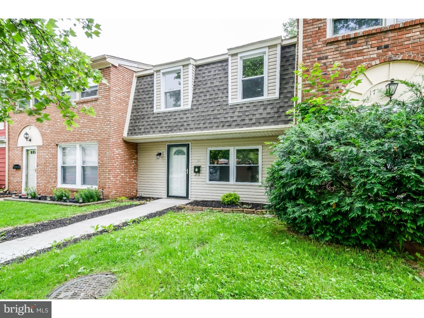 16 Rittenhouse Court Willingboro, NJ 08046 - Photo 3 of 21 Exterior Front