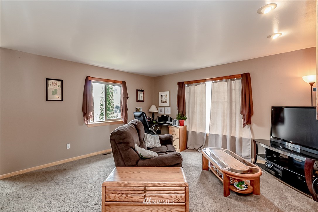 510 Jordan Road Granite Falls, WA 98252 - Photo 10 of 39 Gallery Image 10