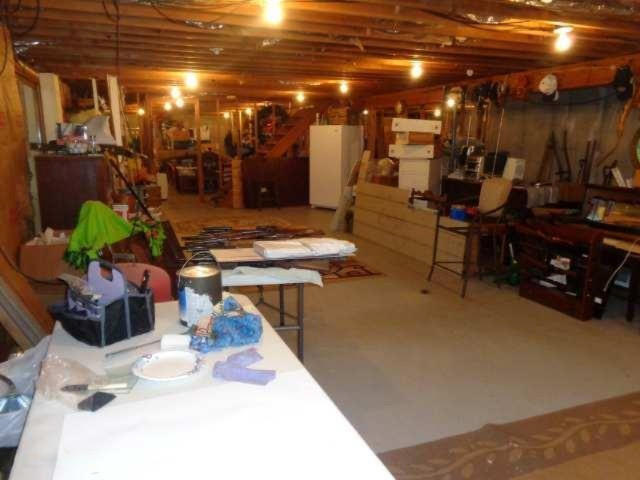 1679 Anderson Road Cassopolis, MI 49031 - Photo 26 of 36 Basement