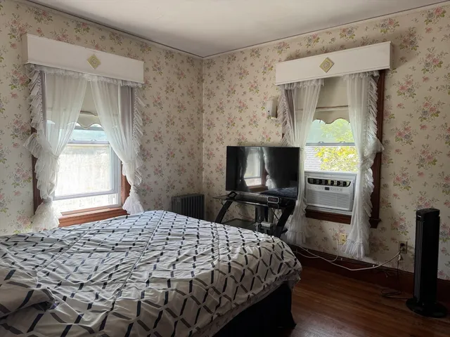 $720,000 | 14 Park Avenue Extension, Arlington, MA 02474