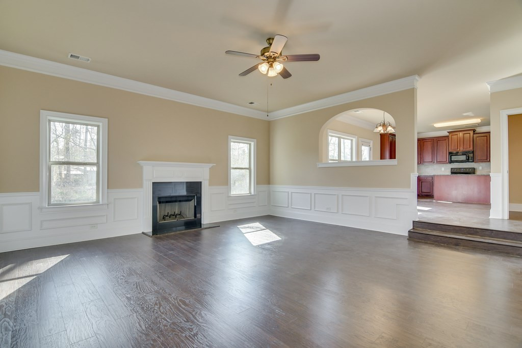 230 Corley Circle Grovetown, GA 30813 - Photo 8 of 36 Gallery Image 8