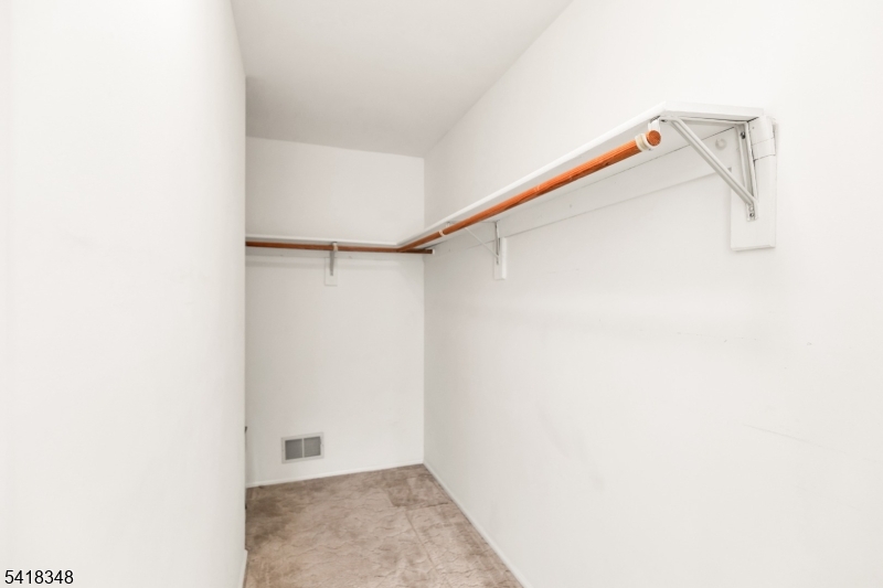 347 Penns Way Bernards, NJ 07920 - Photo 16 of 30