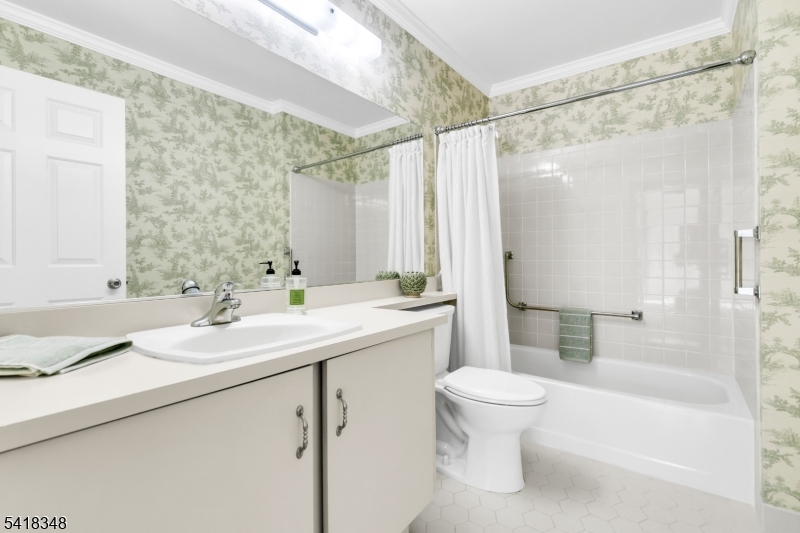 347 Penns Way Bernards, NJ 07920 - Photo 20 of 30