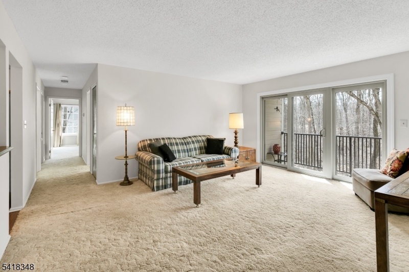 347 Penns Way Bernards, NJ 07920 - Photo 3 of 30