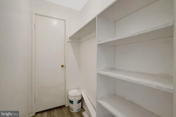 $2,000 | 2904 Kings Chapel Road, Unit 5/16, Falls Church, VA 22042