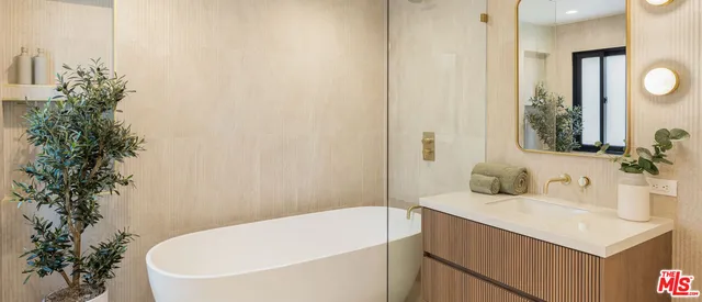 $34,500 | 2673 Zorada Drive, Los Angeles, CA 90046