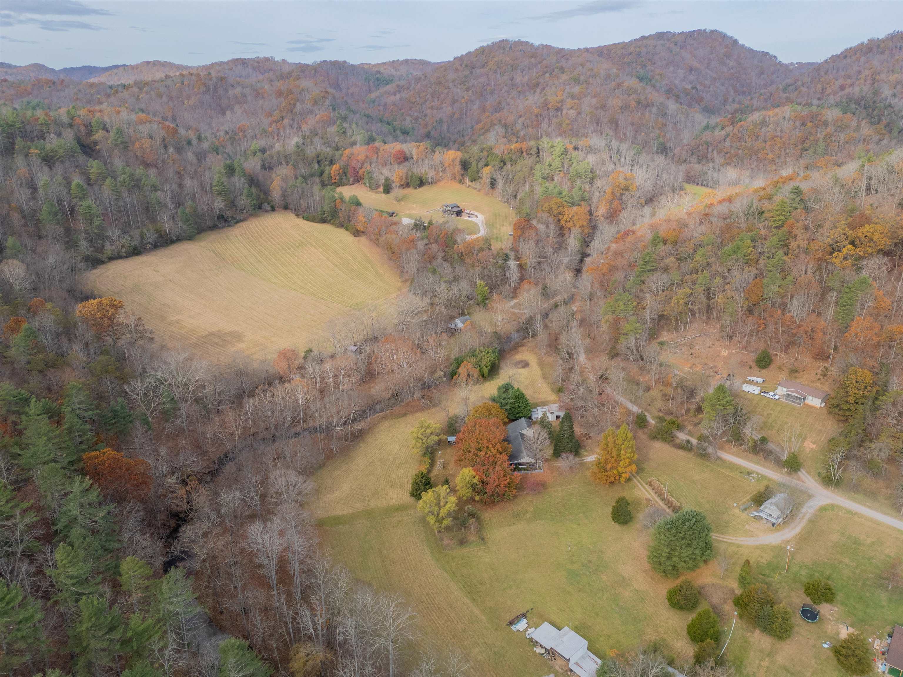 2563 Split Rail Road Shawsville, VA 24162 - Photo 15 of 124 Gallery Image 15