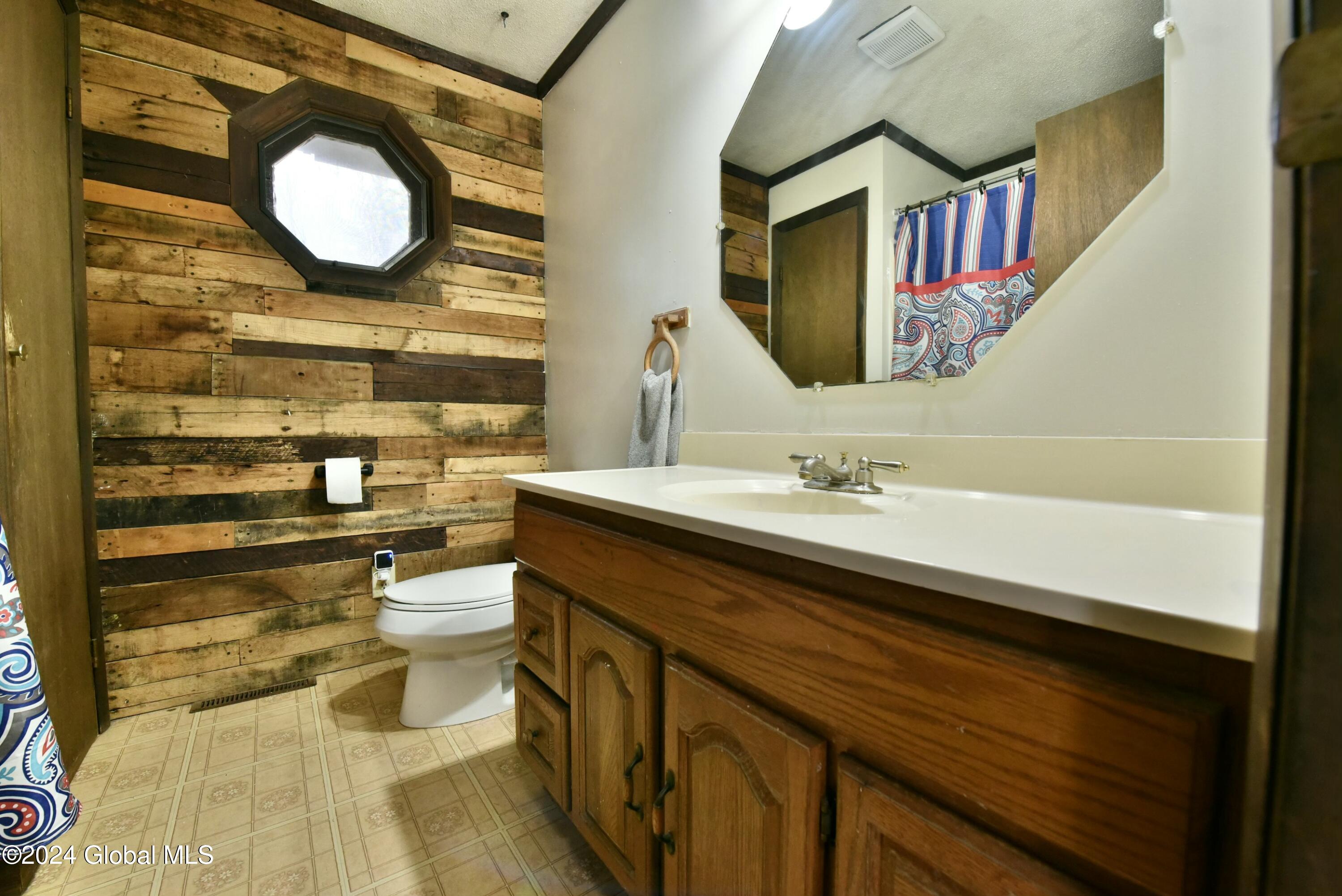 65 Barney Road Greenfield, NY 12850 - Photo 26 of 49 tempImageyLBYbV