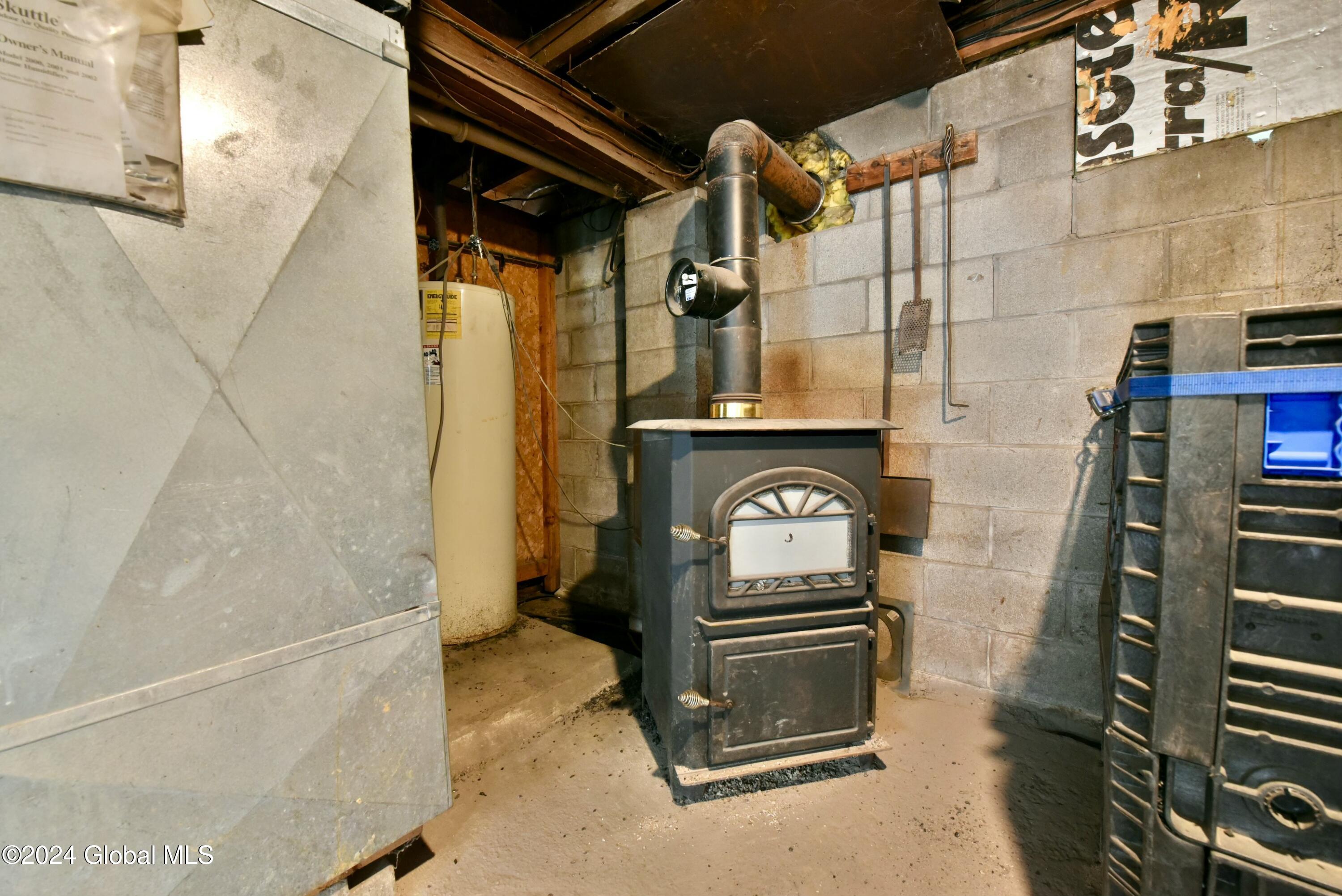 65 Barney Road Greenfield, NY 12850 - Photo 36 of 49 tempImageZysykU