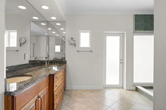 $3,899,999 | 3741 Northeast 31st Avenue, Lighthouse Point, FL 33064